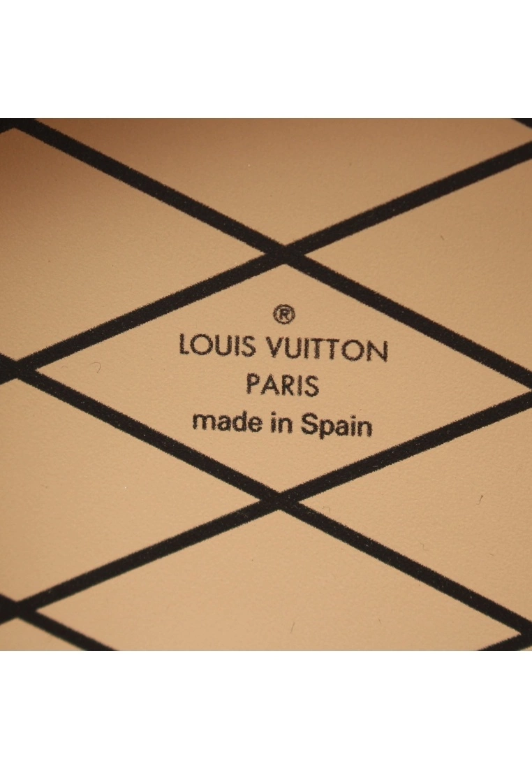 Pre-loved LOUIS VUITTON Mini Boite CHAPEAU Classic Monogram Handbag PVC Genuine Leather Brown 2 Way Style 6 Pre-loved LOUIS VUITTON Mini Boite CHAPEAU Classic Monogram Handbag PVC Genuine Leather Brown 2 Way Style - Image 4