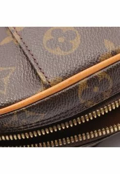 Pre-loved LOUIS VUITTON Pochette Gange Classic Monogram handcarry bag PVC Genuine Leather Brown -Louis Vuitton Shop louis vuitton 5182 0023936 5