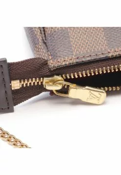 Pre-loved LOUIS VUITTON Mini Pochette Accessoires Black checkerboard grid Chain Handbag PVC Genuine Leather Brown -Louis Vuitton Shop louis vuitton 5186 7713936 5