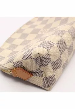 Pre-loved LOUIS VUITTON Pochette Cosmetic Pouch white checkered Small Pocket PVC Genuine Leather white 14 Pre-loved LOUIS VUITTON Pochette Cosmetic Pouch white checkered Small Pocket PVC Genuine Leather white -Louis Vuitton Shop louis vuitton 5207 4353936 6