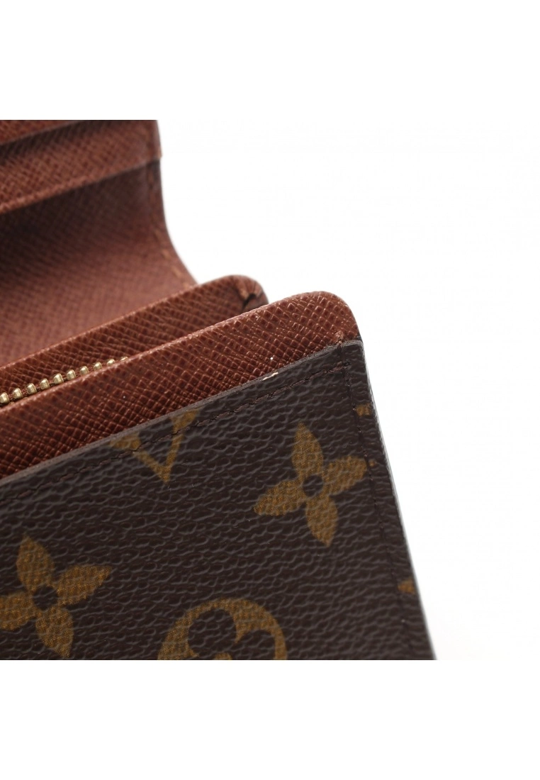 Pre-loved LOUIS VUITTON Porte-monnaie billet Terosr Classic Monogram Bi-fold Wallet PVC Genuine Leather Brown 10 Pre-loved LOUIS VUITTON Porte-monnaie billet Terosr Classic Monogram Bi-fold Wallet PVC Genuine Leather Brown - Image 8