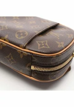 Pre-loved LOUIS VUITTON Pochette Gange Classic Monogram handcarry bag PVC Genuine Leather Brown -Louis Vuitton Shop louis vuitton 5265 8796936 5