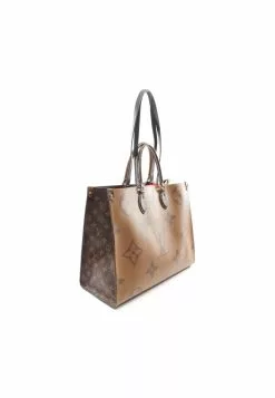 Pre-loved LOUIS VUITTON OnTheGo GM Classic Monogram Giant Classic Monogram Reverse Shoulder Bag PVC Genuine Leather Brown Light Brown 2 Way Style -Louis Vuitton Shop louis vuitton 5315 8907936 2