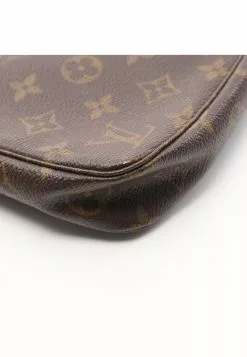 Pre-loved LOUIS VUITTON Pochette Accessoires Classic Monogram Handbag PVC Genuine Leather Brown -Louis Vuitton Shop louis vuitton 5325 5407936 5