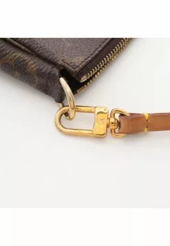 Pre-loved LOUIS VUITTON Pochette Accessoires Classic Monogram Handbag PVC Genuine Leather Brown -Louis Vuitton Shop louis vuitton 5325 5407936 8