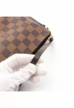 Pre-loved LOUIS VUITTON Trousse Make Up Black checkerboard grid Handbag PVC Genuine Leather Brown -Louis Vuitton Shop louis vuitton 5326 4707936 7