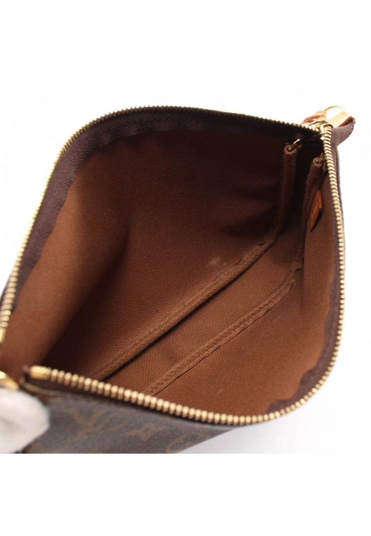 Pre-loved LOUIS VUITTON Pochette Accessoires Classic Monogram Handbag PVC Genuine Leather Brown 5 Pre-loved LOUIS VUITTON Pochette Accessoires Classic Monogram Handbag PVC Genuine Leather Brown - Image 3