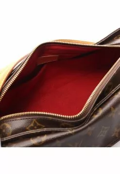 Pre-loved LOUIS VUITTON Viva cite MM Classic Monogram Shoulder Bag PVC Genuine Leather Brown 12 Pre-loved LOUIS VUITTON Viva cite MM Classic Monogram Shoulder Bag PVC Genuine Leather Brown -Louis Vuitton Shop louis vuitton 5386 5317936 3