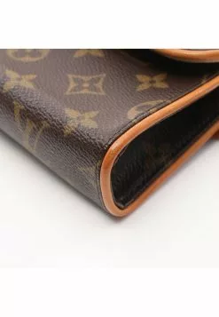 Pre-loved LOUIS VUITTON PochetteFlorentine Classic Monogram handcarry bag belt bag PVC Genuine Leather Brown Belt(S) 16 Pre-loved LOUIS VUITTON PochetteFlorentine Classic Monogram handcarry bag belt bag PVC Genuine Leather Brown Belt(S) -Louis Vuitton Shop louis vuitton 5392 6917936 7