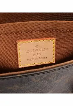 Pre-loved LOUIS VUITTON MarellSac A dos Classic Monogram Backpack PVC Genuine Leather Brown Three use multi-functional model -Louis Vuitton Shop louis vuitton 6304 7429436 4