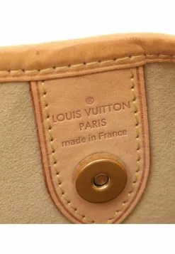 Pre-loved LOUIS VUITTON Galleria PM white Checkered Shoulder Bag PVC Genuine Leather white -Louis Vuitton Shop louis vuitton 6529 2429436 4