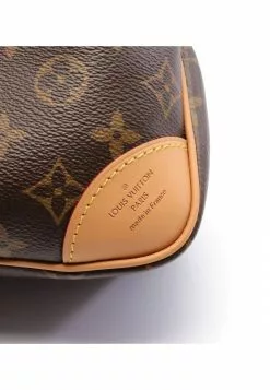 Pre-loved LOUIS VUITTON Odeon NM PM Classic Monogram Shoulder Bag PVC Genuine Leather Brown 9 Pre-loved LOUIS VUITTON Odeon NM PM Classic Monogram Shoulder Bag PVC Genuine Leather Brown -Louis Vuitton Shop louis vuitton 6951 7681636 4