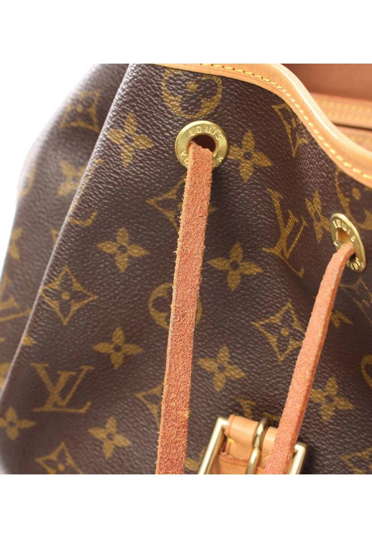 Pre-loved LOUIS VUITTON Montsouris GM Classic Monogram Backpack PVC Genuine Leather Brown 8 Pre-loved LOUIS VUITTON Montsouris GM Classic Monogram Backpack PVC Genuine Leather Brown - Image 6