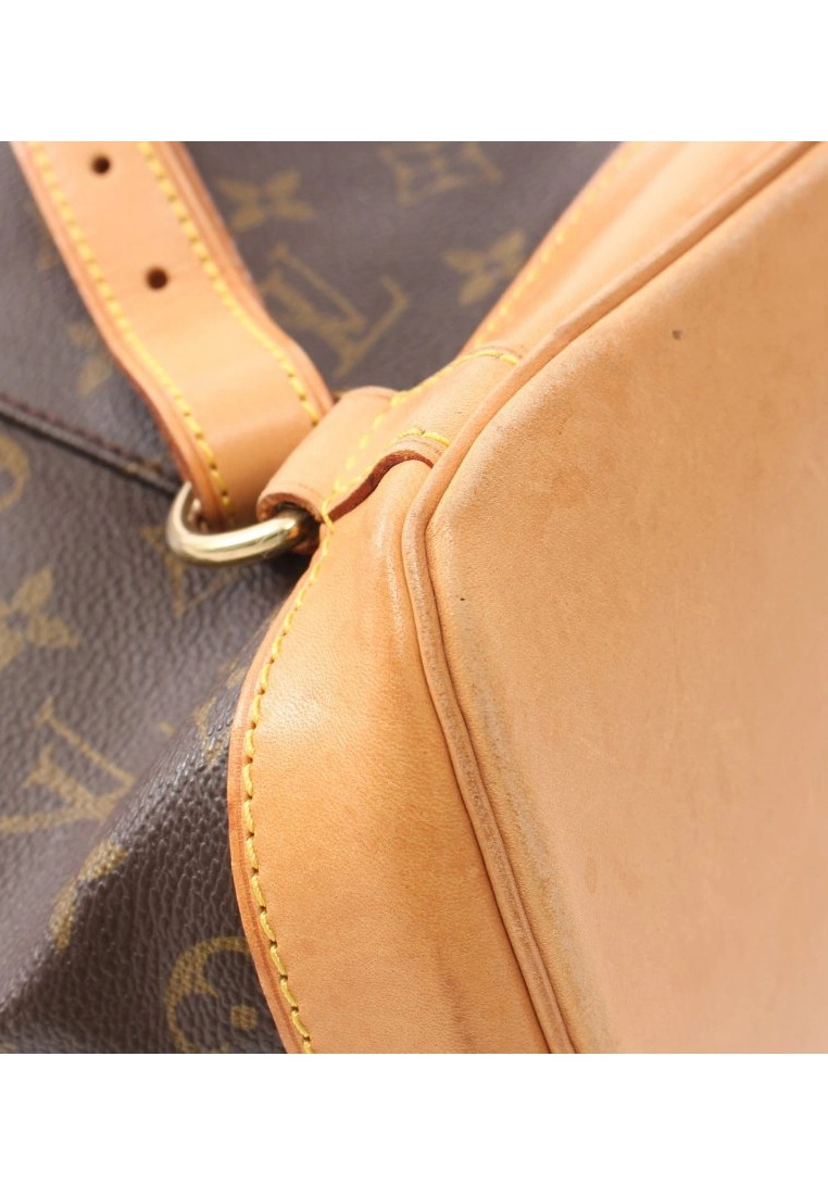 Pre-loved LOUIS VUITTON Montsouris GM Classic Monogram Backpack PVC Genuine Leather Brown 10 Pre-loved LOUIS VUITTON Montsouris GM Classic Monogram Backpack PVC Genuine Leather Brown - Image 8