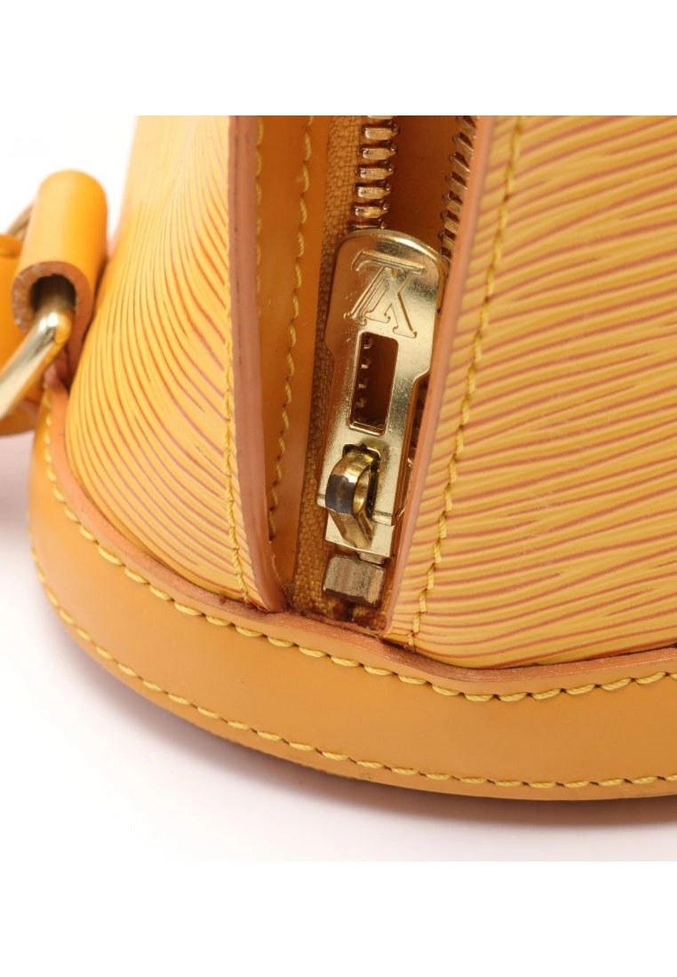 Pre-loved LOUIS VUITTON Gobelins Waved Pattern Yellow Backpack Genuine Leather hyellow 9 Pre-loved LOUIS VUITTON Gobelins Waved Pattern Yellow Backpack Genuine Leather hyellow - Image 7