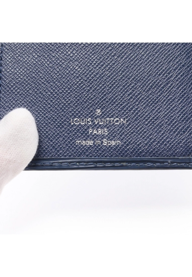 Pre-loved LOUIS VUITTON Porta cartecredit Waved Pattern toledo blue Bi-fold Continental Genuine Leather Wallet Blue 6 Pre-loved LOUIS VUITTON Porta cartecredit Waved Pattern toledo blue Bi-fold Continental Genuine Leather Wallet Blue - Image 4