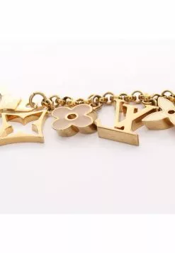 Pre-loved LOUIS VUITTON bag accessories Chain Fleur de Classic Monogram Key Ring bag accessories Gold Plated Gold Ivory pink 11 Pre-loved LOUIS VUITTON bag accessories Chain Fleur de Classic Monogram Key Ring bag accessories Gold Plated Gold Ivory pink -Louis Vuitton Shop louis vuitton 7088 6583146 4