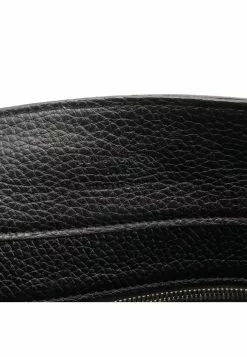 Pre-loved LOUIS VUITTON Cabas Voyage Black Shoulder Bag Genuine Leather Tote Bag Black -Louis Vuitton Shop louis vuitton 7140 1193146 4