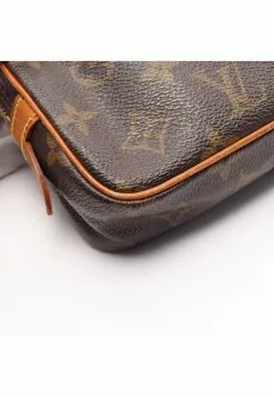 Pre-loved marly Bandouliere Horizontal Classic Monogram Shoulder Bag PVC Genuine Leather Brown LOUIS VUITTON -Louis Vuitton Shop louis vuitton 7224 5759146 5