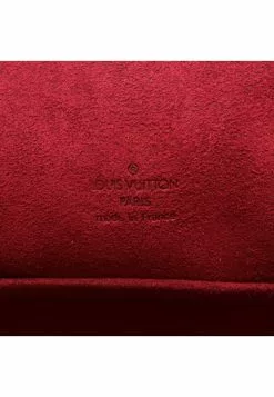 Pre-loved Theda PM Classic Monogram multi Handbag PVC Genuine Leather white LOUIS VUITTON -Louis Vuitton Shop louis vuitton 7226 1859146 4