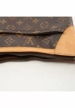 Pre-loved Odeon MM Classic Monogram Shoulder Bag PVC Genuine Leather Brown LOUIS VUITTON -Louis Vuitton Shop louis vuitton 7231 3859146 8