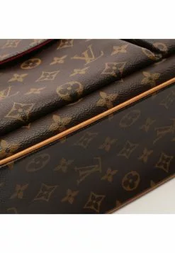 Pre-loved Multiple cite Classic Monogram Handbag PVC Genuine Leather Brown LOUIS VUITTON 17 Pre-loved Multiple cite Classic Monogram Handbag PVC Genuine Leather Brown LOUIS VUITTON -Louis Vuitton Shop louis vuitton 7234 5859146 8