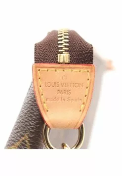 Pre-loved Pochette Accessoires Classic Monogram Handbag PVC Genuine Leather Brown LOUIS VUITTON -Louis Vuitton Shop louis vuitton 7235 8269146 4