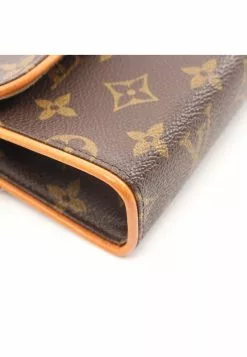 Pre-loved PochetteFlorentine Classic Monogram handcarry bag belt bag PVC Genuine Leather Brown Belt(S) LOUIS VUITTON -Louis Vuitton Shop louis vuitton 7245 4569146 7