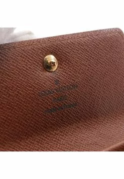 Pre-loved Porte-monnaie plat Classic Monogram Coin Pouch PVC Genuine Leather Brown LOUIS VUITTON -Louis Vuitton Shop louis vuitton 7247 3469146 4