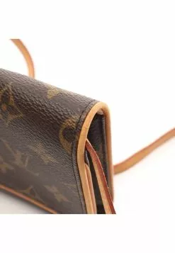 Pre-loved Pochette Twin GM Classic Monogram Shoulder Bag PVC Genuine Leather Brown LOUIS VUITTON -Louis Vuitton Shop louis vuitton 7256 0669146 7