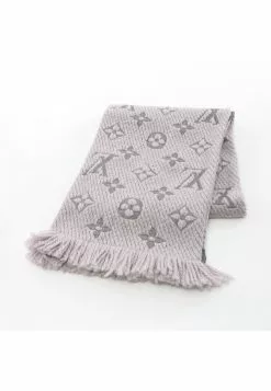 Pre-loved Echarp Logomania light grey scarf wool Silk light grey LOUIS VUITTON