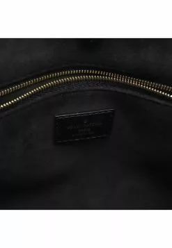 Pre-loved OnTheGo PM Classic Monogram empreinte embossed Black Genuine Leather Handbag Black 2 Way Style LOUIS VUITTON 15 Pre-loved OnTheGo PM Classic Monogram empreinte embossed Black Genuine Leather Handbag Black 2 Way Style LOUIS VUITTON -Louis Vuitton Shop louis vuitton 7326 9062146 6