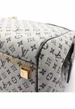 Pre-loved Josephine PM Classic Monogram Mini Blue Canvas Handbag Genuine Leather light grey Navy LOUIS VUITTON 13 Pre-loved Josephine PM Classic Monogram Mini Blue Canvas Handbag Genuine Leather light grey Navy LOUIS VUITTON -Louis Vuitton Shop louis vuitton 7338 2362146 4