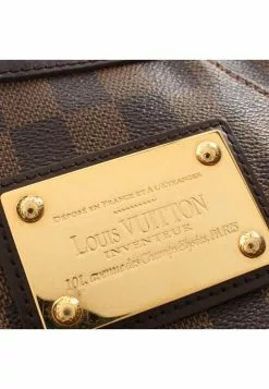 Pre-loved Thames PM Black checkerboard grid Shoulder Bag PVC Genuine Leather Brown LOUIS VUITTON -Louis Vuitton Shop louis vuitton 7356 5462146 3