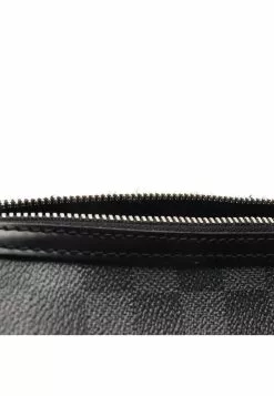 Pre-loved lo Ink and black checkerboard grid Shoulder Bag PVC Genuine Leather Black LOUIS VUITTON -Louis Vuitton Shop louis vuitton 7360 8172146 4