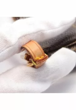 Pre-loved Pochette Accessoires Classic Monogram Handbag PVC Genuine Leather Brown LOUIS VUITTON -Louis Vuitton Shop louis vuitton 7364 1562146 3