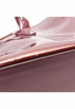Pre-loved Wilshire PM Classic Monogram Patent leather dark purple red Genuine Leather Handbag dark purple LOUIS VUITTON -Louis Vuitton Shop louis vuitton 7373 6862146 3