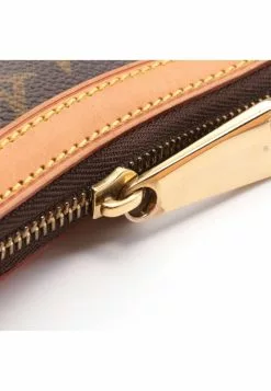 Pre-loved Tulum GM Classic Monogram Shoulder Bag PVC Genuine Leather Brown LOUIS VUITTON -Louis Vuitton Shop louis vuitton 7380 5862146 5