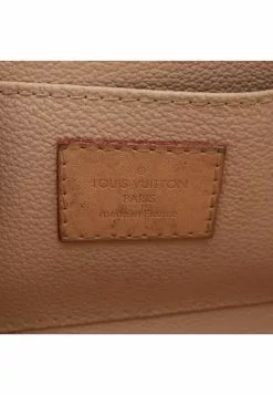 Pre-loved Pochette Cosmetic Pouch white checkered Small Pocket PVC Genuine Leather white LOUIS VUITTON -Louis Vuitton Shop louis vuitton 7400 2562146 8