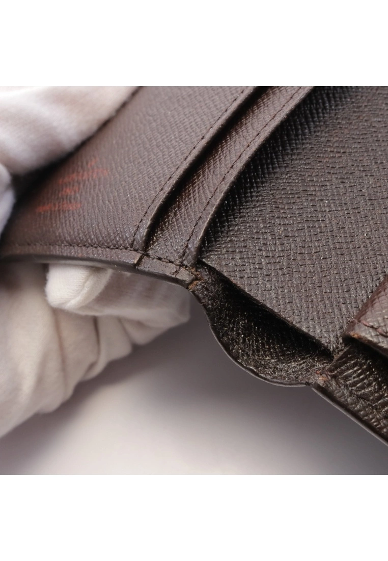 Pre-loved Portefeuille Viennois Black checkerboard grid Bi-fold Wallet PVC Brown LOUIS VUITTON 4 Pre-loved Portefeuille Viennois Black checkerboard grid Bi-fold Wallet PVC Brown LOUIS VUITTON - Image 2