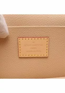 Pre-loved LOUIS VUITTON Classic Monogram Handbag Toiletry Bag PVC Genuine Leather Brown -Louis Vuitton Shop louis vuitton 7425 2353146 3