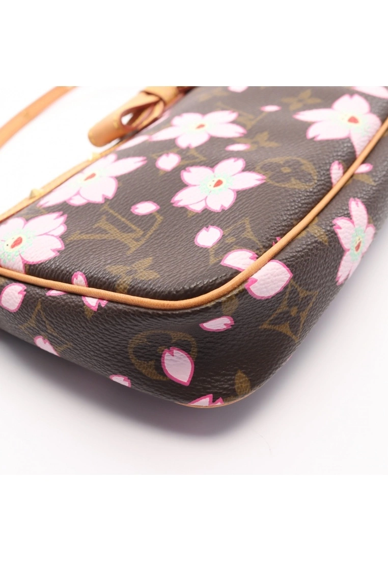 Pre-loved LOUIS VUITTON Pochette Accessoires Classic Monogram cherry blossoms Handbag PVC Genuine Leather Brown Pink 6 Pre-loved LOUIS VUITTON Pochette Accessoires Classic Monogram cherry blossoms Handbag PVC Genuine Leather Brown Pink - Image 4