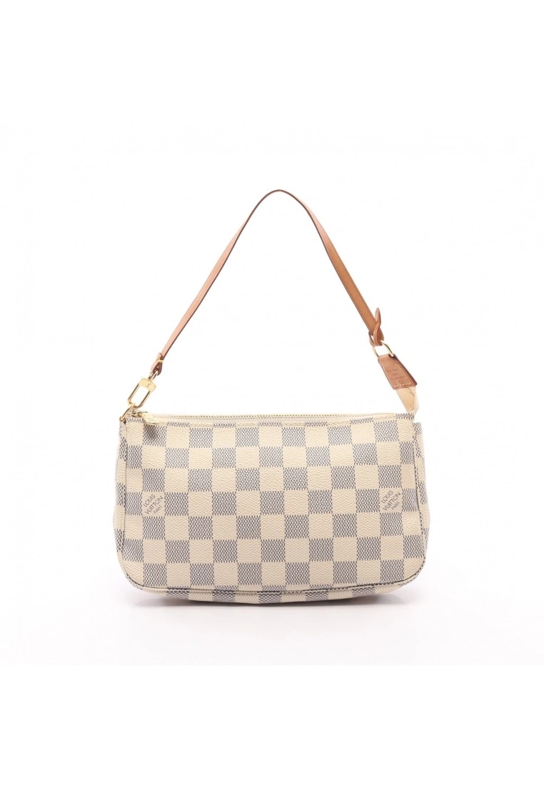 Pre-loved LOUIS VUITTON Pochette Accessoires white checkered Handbag PVC Genuine Leather white 3 Pre-loved LOUIS VUITTON Pochette Accessoires white checkered Handbag PVC Genuine Leather white