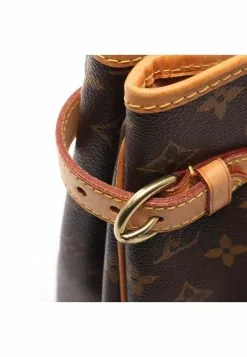 Pre-loved LOUIS VUITTON Batignolles Horizontal Classic Monogram Shoulder Bag PVC Genuine Leather Brown -Louis Vuitton Shop louis vuitton 7456 7353146 3