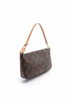 Pre-loved LOUIS VUITTON Pochette Accessoires Classic Monogram Handbag PVC Genuine Leather Brown 9 Pre-loved LOUIS VUITTON Pochette Accessoires Classic Monogram Handbag PVC Genuine Leather Brown -Louis Vuitton Shop louis vuitton 7463 3063146 4