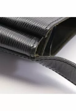 Pre-loved LOUIS VUITTON Sac de Paul GM Waved Pattern Genuine Leather Shoulder Bag Black 11 Pre-loved LOUIS VUITTON Sac de Paul GM Waved Pattern Genuine Leather Shoulder Bag Black -Louis Vuitton Shop louis vuitton 7464 9553146 2