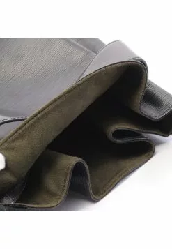 Pre-loved LOUIS VUITTON Sac de Paul GM Waved Pattern Genuine Leather Shoulder Bag Black 13 Pre-loved LOUIS VUITTON Sac de Paul GM Waved Pattern Genuine Leather Shoulder Bag Black -Louis Vuitton Shop louis vuitton 7465 9553146 4