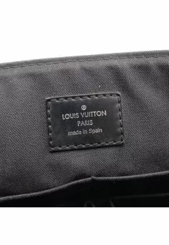 Pre-loved LOUIS VUITTON District MM Ink and black checkerboard grid Shoulder Bag PVC Genuine Leather Black -Louis Vuitton Shop louis vuitton 7468 5953146 2