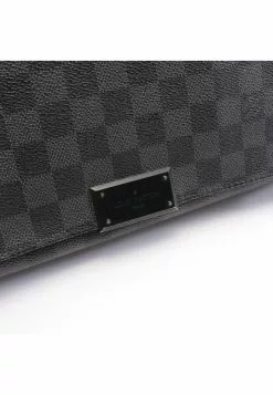 Pre-loved LOUIS VUITTON District MM Ink and black checkerboard grid Shoulder Bag PVC Genuine Leather Black -Louis Vuitton Shop louis vuitton 7469 5953146 4