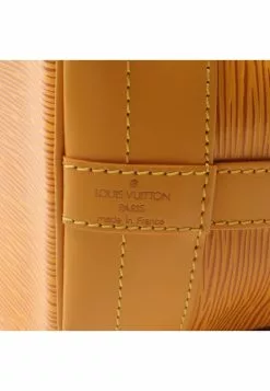 Pre-loved LOUIS VUITTON Noe Waved Pattern Yellow Genuine Leather Shoulder Bag hyellow 17 Pre-loved LOUIS VUITTON Noe Waved Pattern Yellow Genuine Leather Shoulder Bag hyellow -Louis Vuitton Shop louis vuitton 7478 7063146 8